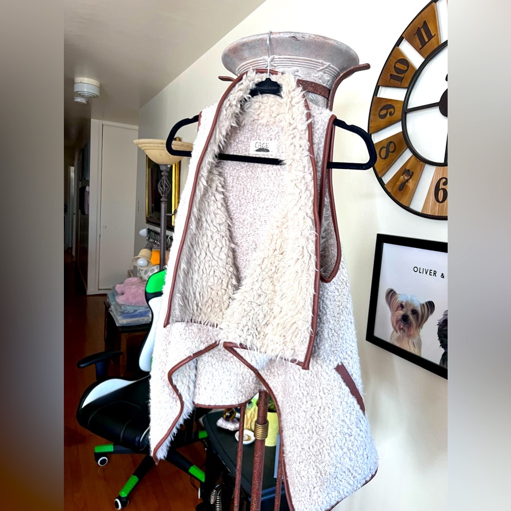 Sherpa Faux Leather lined Vest with pockets OS